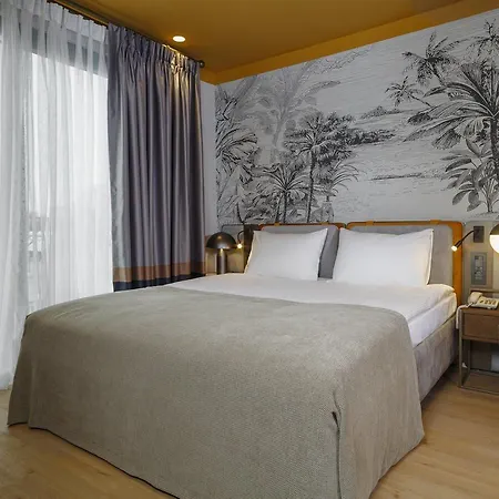 Sherwood Premio Hotel 3*