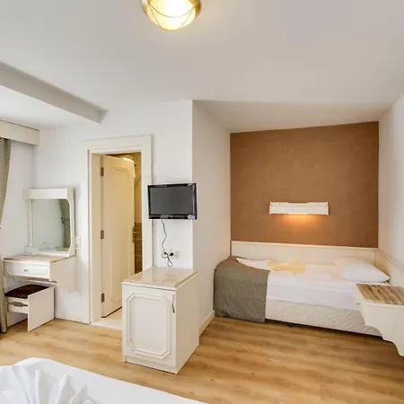 Sherwood Premio Hotel 3*