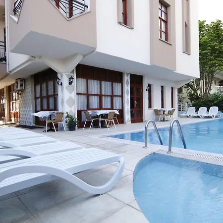 Hotel Sherwood Premio 3*